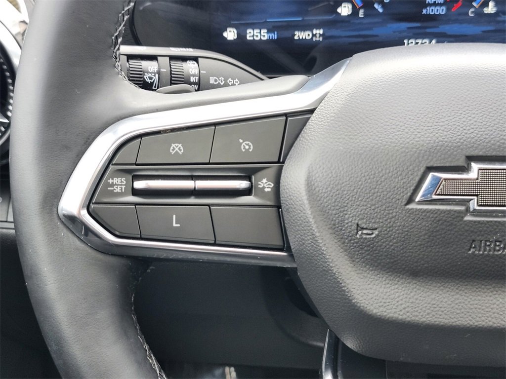 Used 2025 Chevrolet Equinox LT w/ Convenience Package II image 26