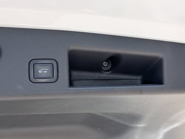 Used 2022 Chevrolet Equinox LT FWD image 14