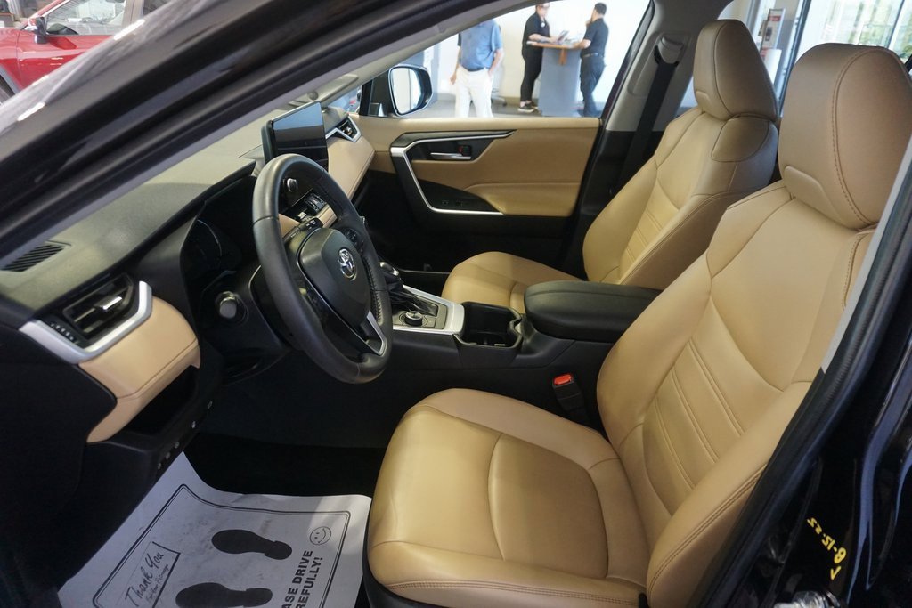 Certified 2024 Toyota RAV4 XLE Premium image 22