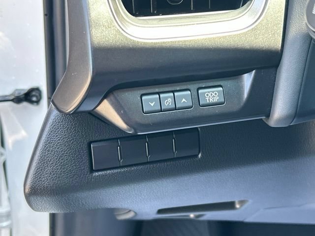 Used 2020 Lexus UX 250h w/ Premium Package AWD/4WD image 23
