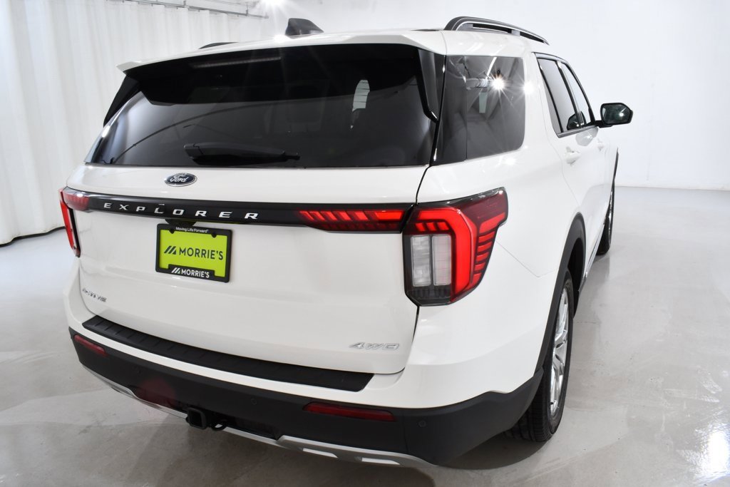 New 2025 Ford Explorer Active w/ Active Comfort Package image 12