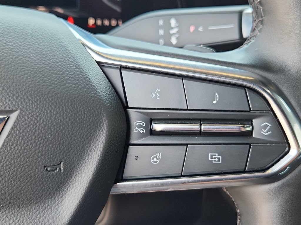 Used 2025 Chevrolet Suburban Premier AWD/4WD image 44