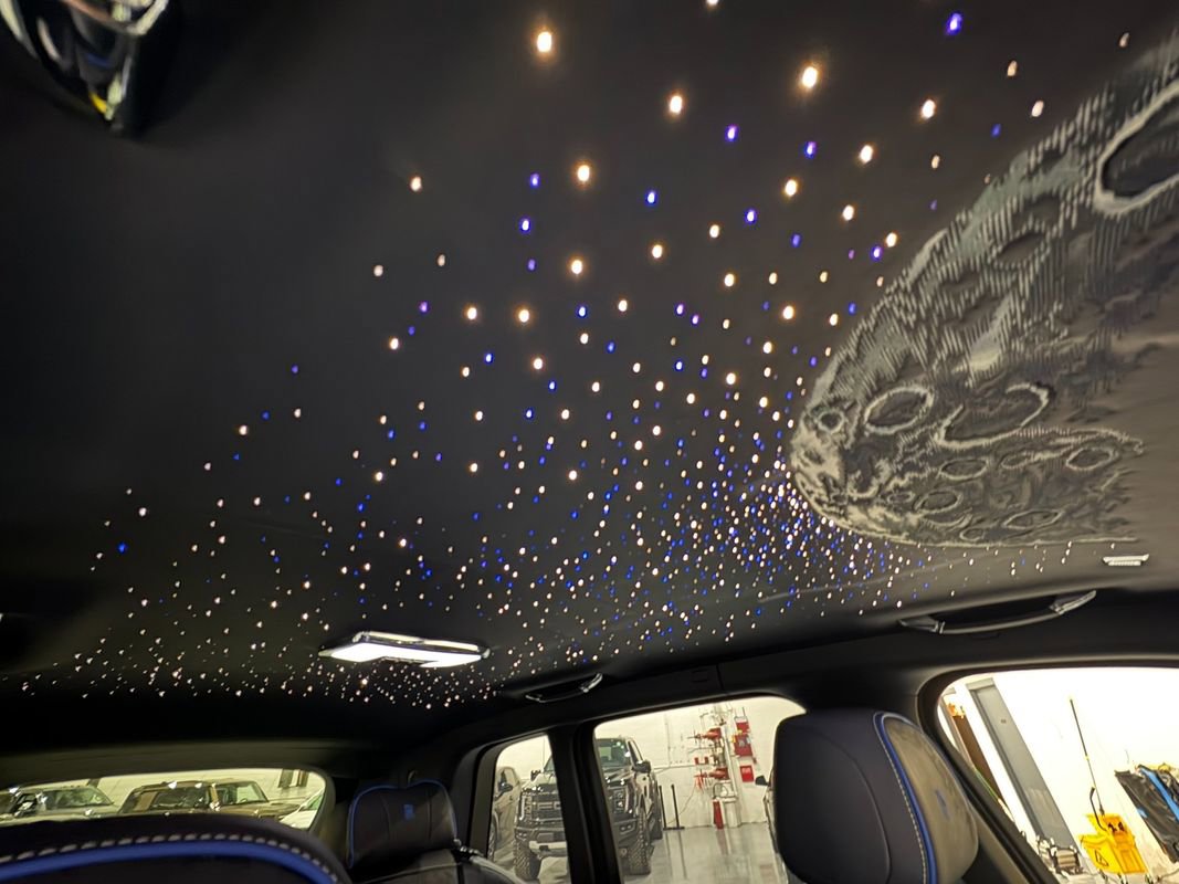 Used 2024 Rolls-Royce Cullinan Black Badge w/ Leather Finishing Pack image 52