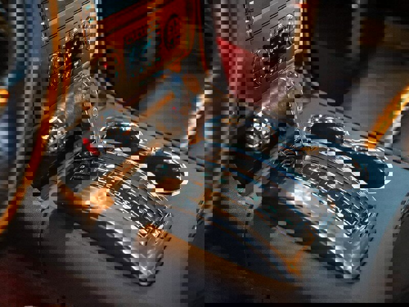 Used 2009 HUMMER H2 Luxury image 34