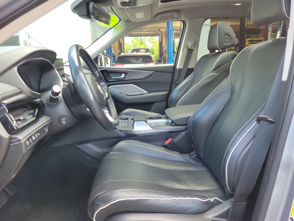 Used 2022 Acura MDX w/ Advance Package AWD/4WD image 13