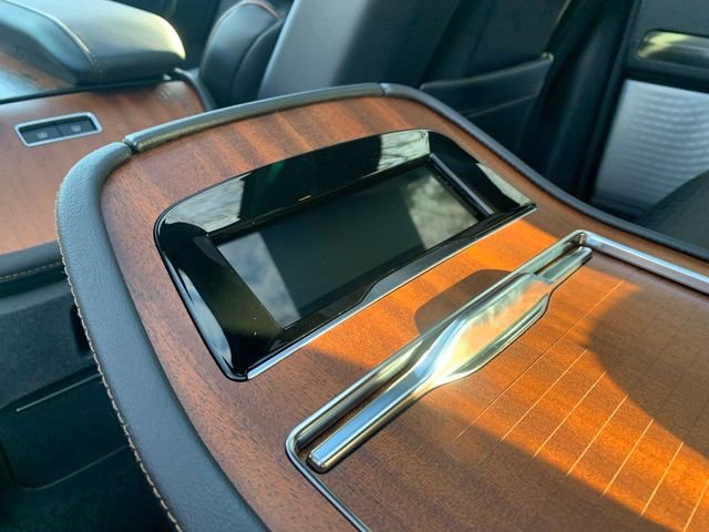 New 2025 Lincoln Navigator Black Label image 17