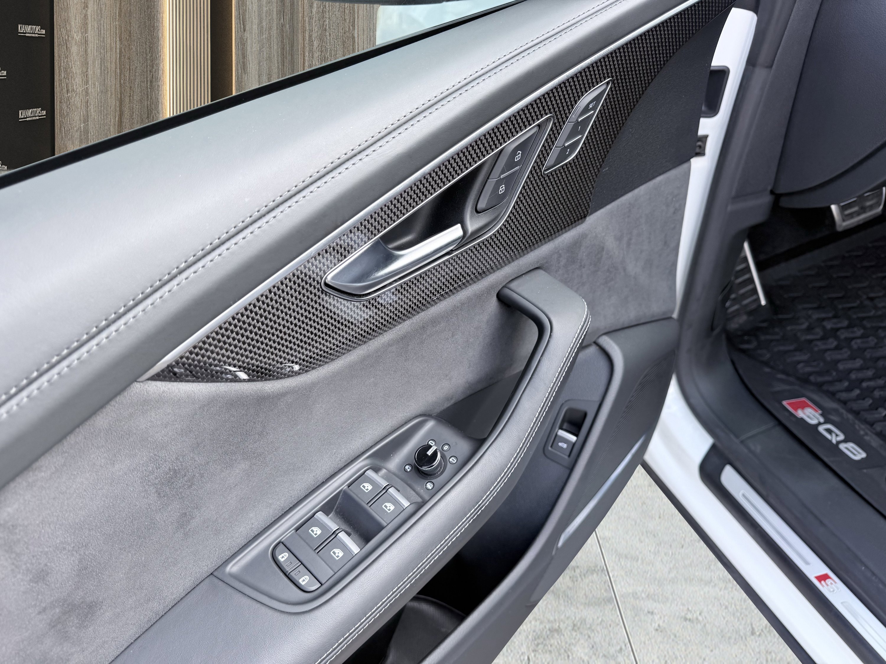 Used 2023 Audi SQ8 Prestige image 68