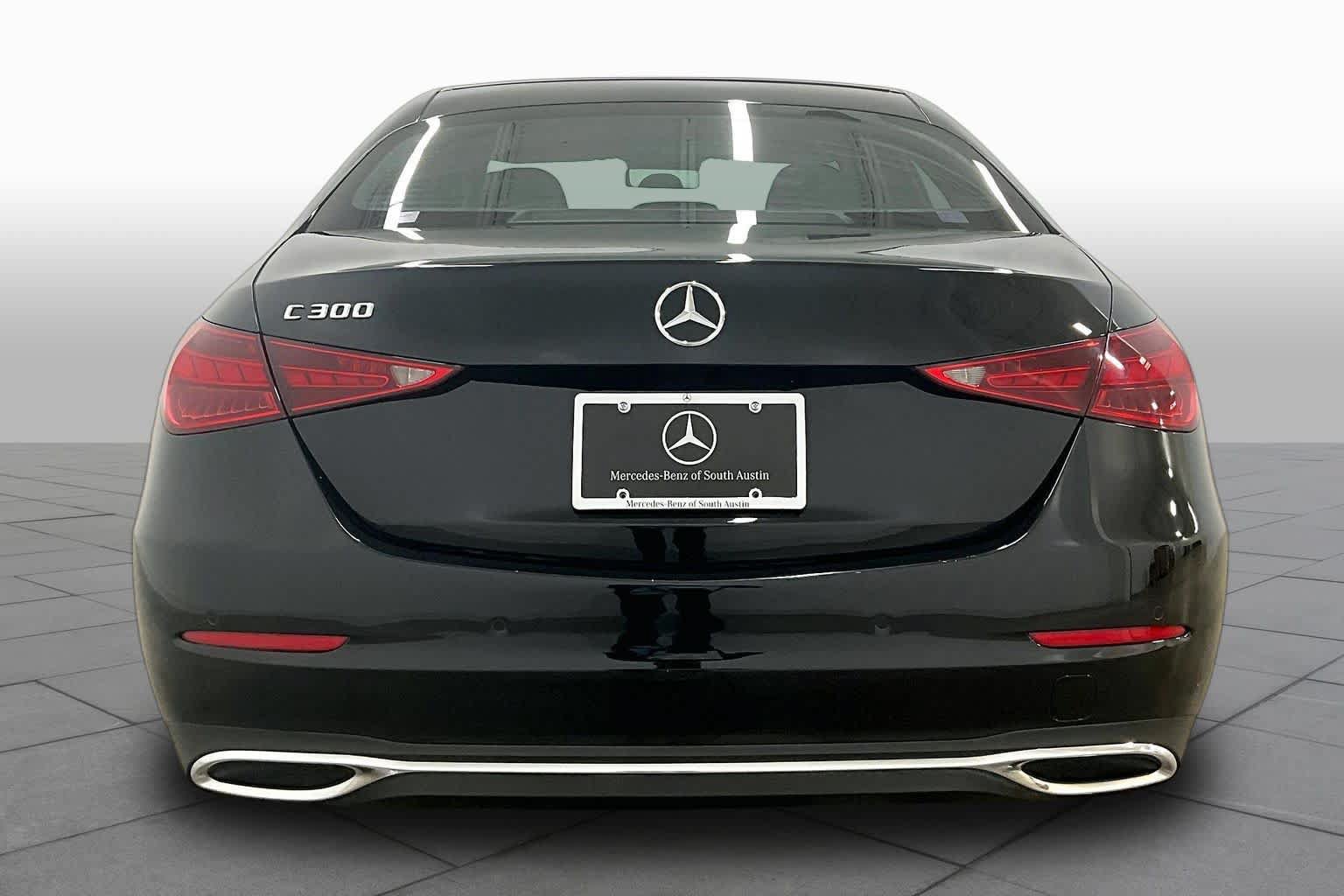 Used 2025 Mercedes-Benz C 300 Sedan image 5