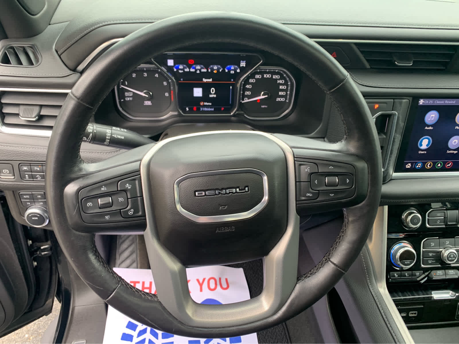 Used 2021 GMC Yukon Denali AWD/4WD image 16