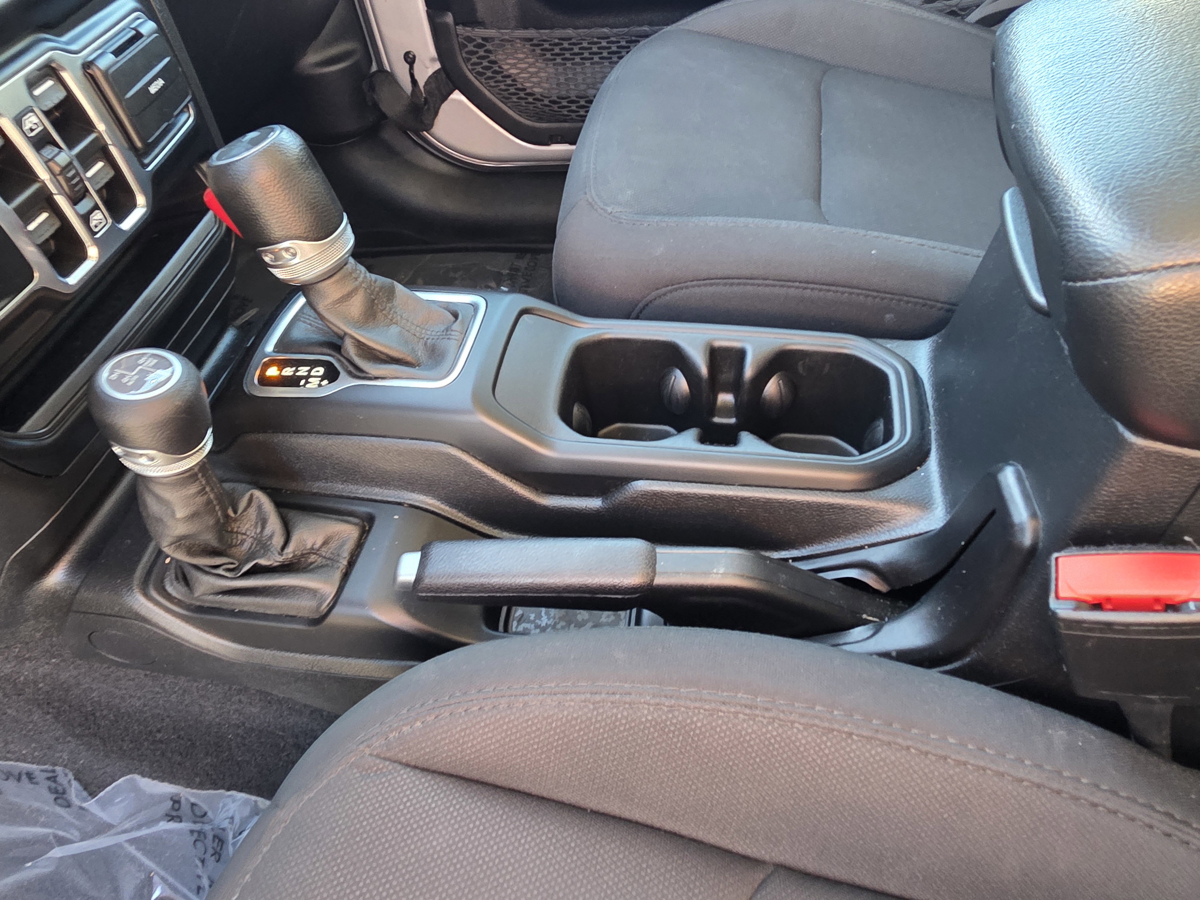 Certified 2023 Jeep Wrangler Unlimited image 14