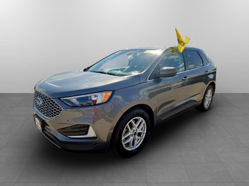 Used 2024 Ford Edge SEL AWD/4WD image 12