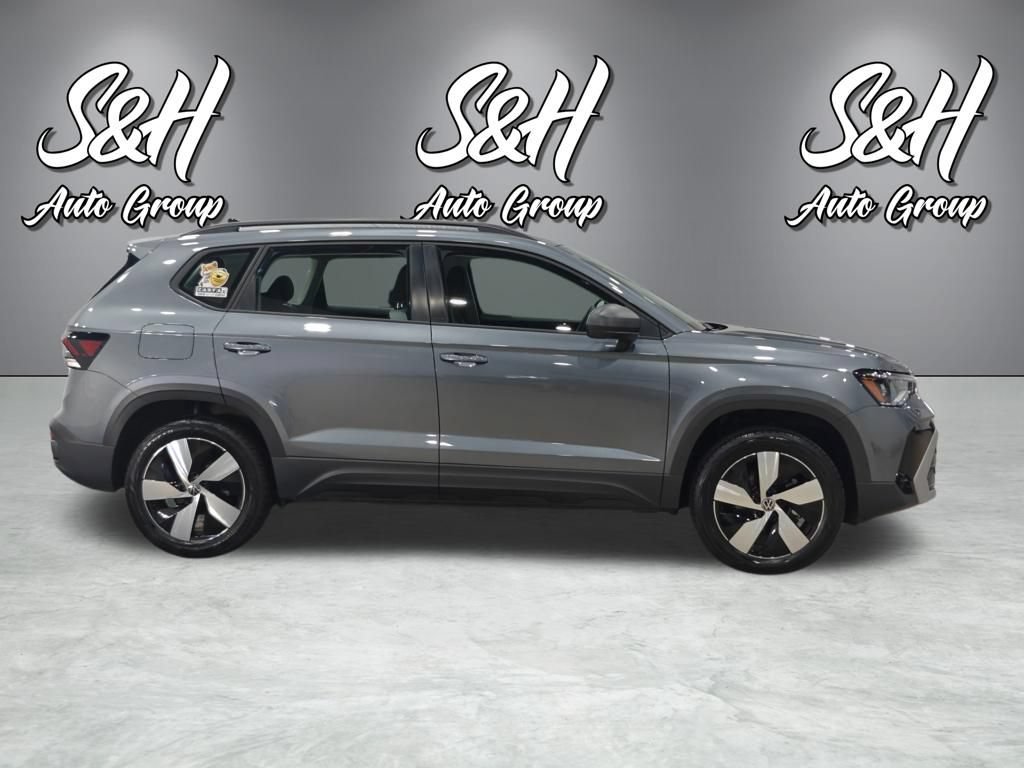 Used 2025 Volkswagen Taos S AWD/4WD image 18