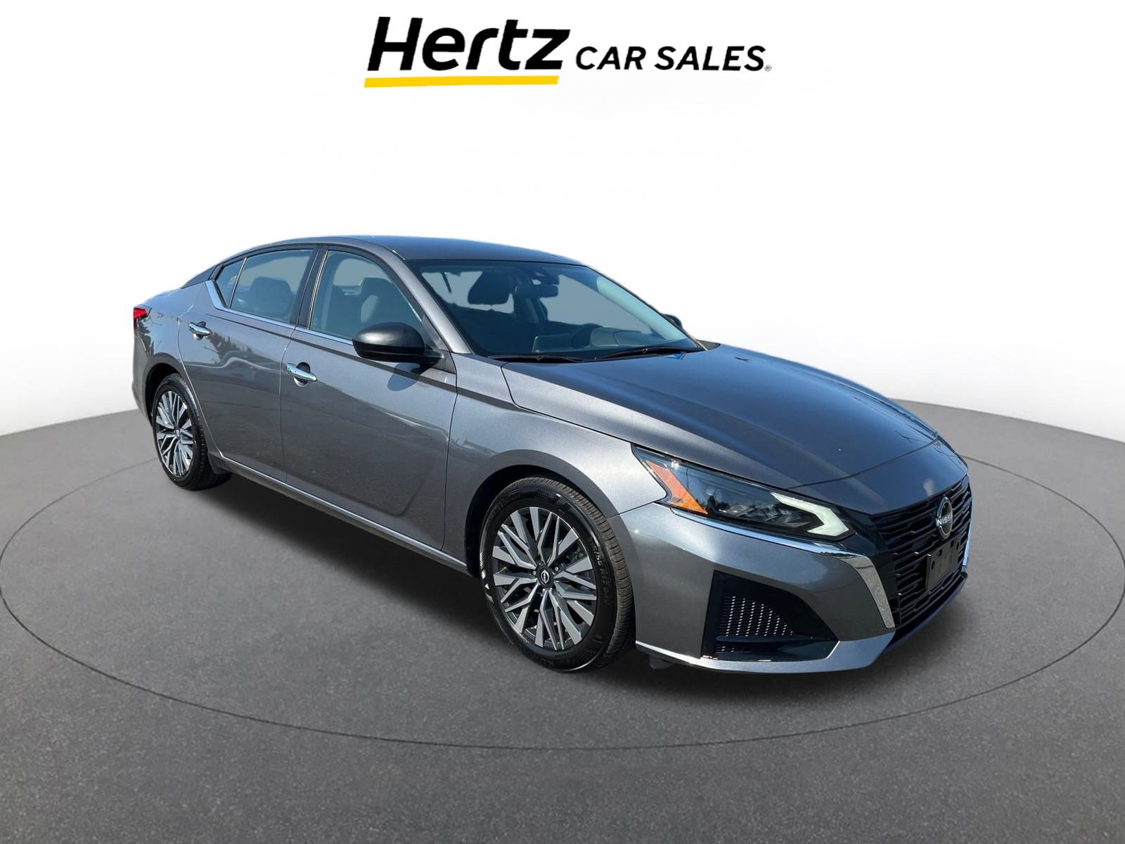 Used 2024 Nissan Altima 2.5 SV