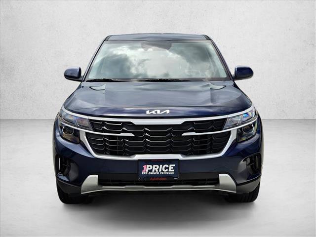 Used 2026 Kia Seltos LX FWD image 2
