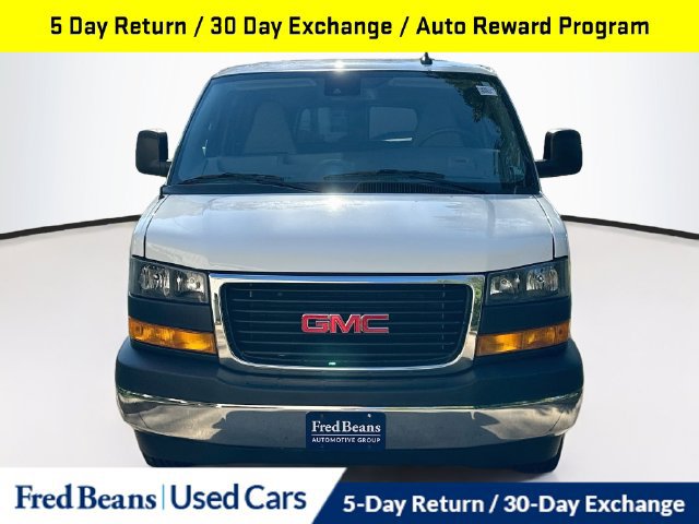 Used 2025 GMC Savana 3500 LT w/ LT Preferred Equipment Group RWD image 3