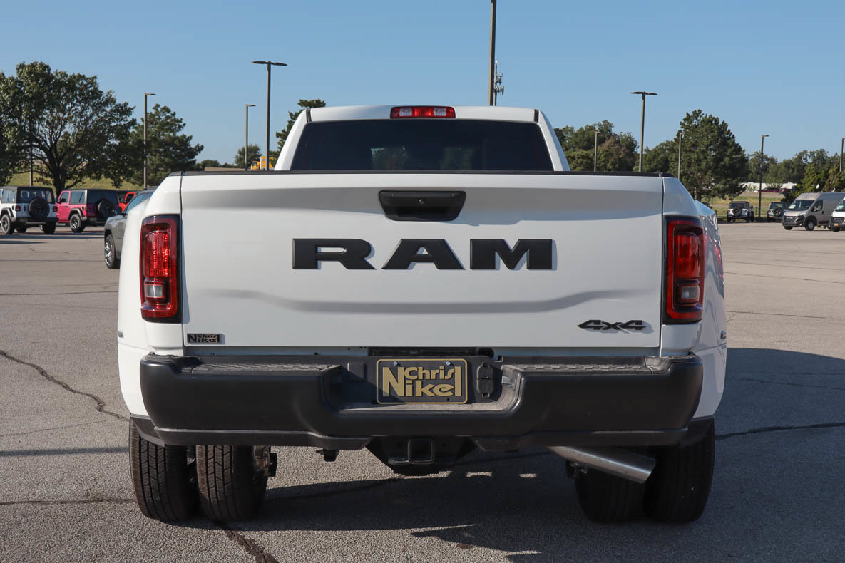 New 2027 RAM 3500 Tradesman AWD/4WD image 5