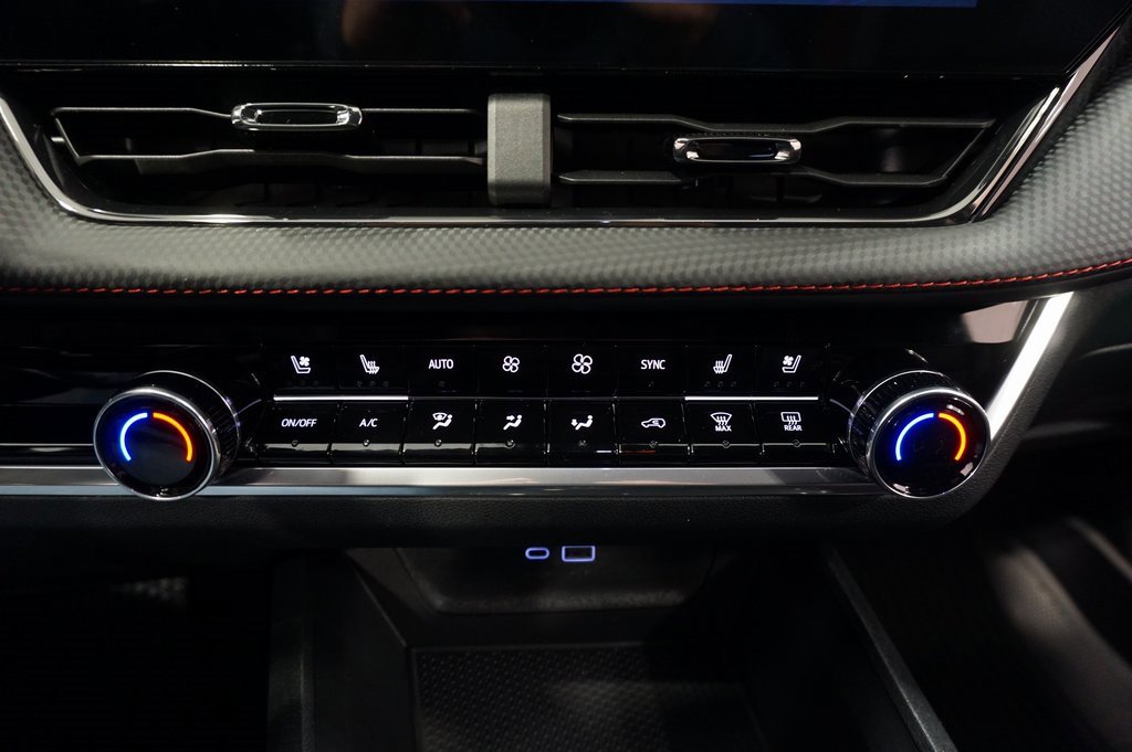 New 2026 Chevrolet Equinox RS image 17