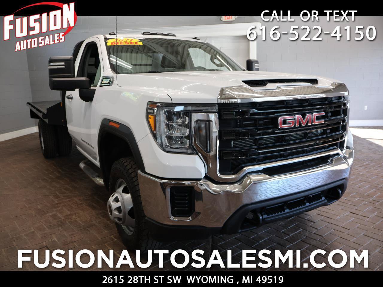 Used 2021 GMC Sierra 3500 4x4 Regular Cab w/ Convenience Package image 1