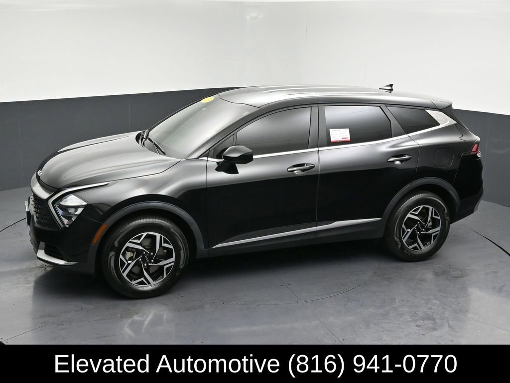Used 2023 Kia Sportage LX image 23