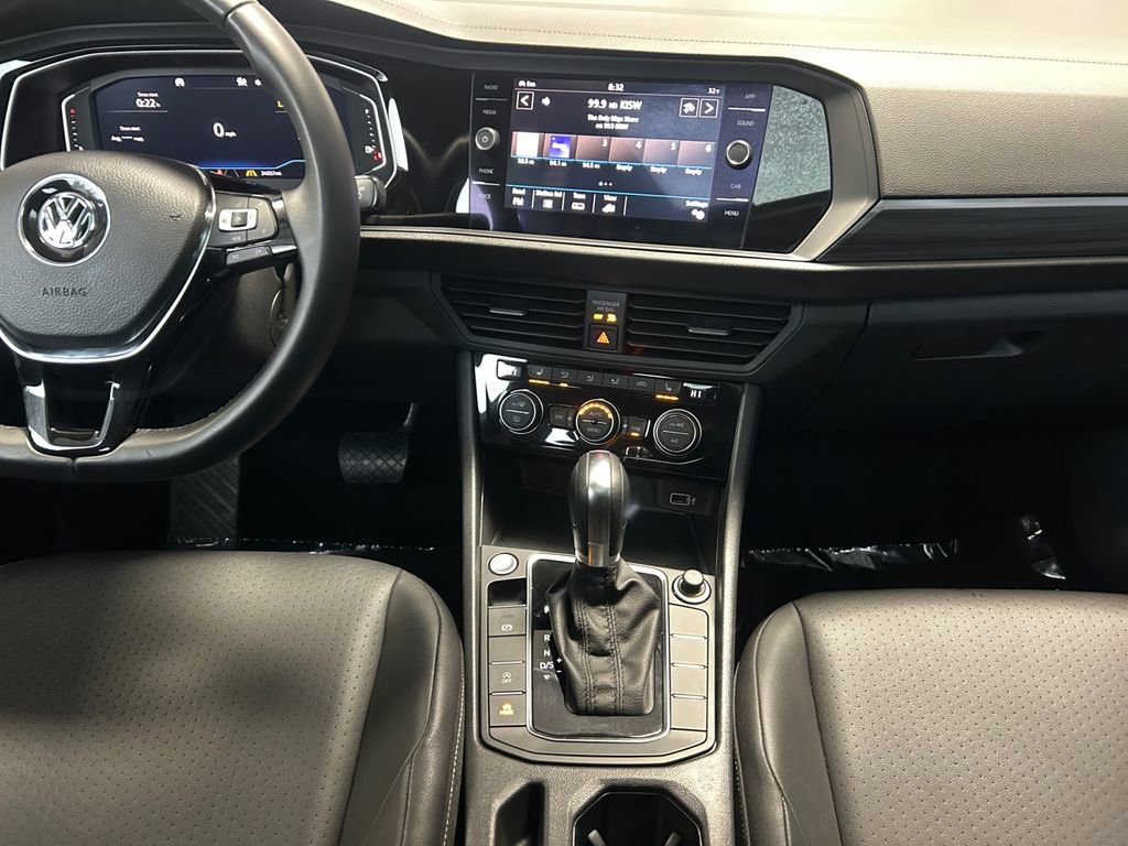 Used 2019 Volkswagen Jetta SEL image 12
