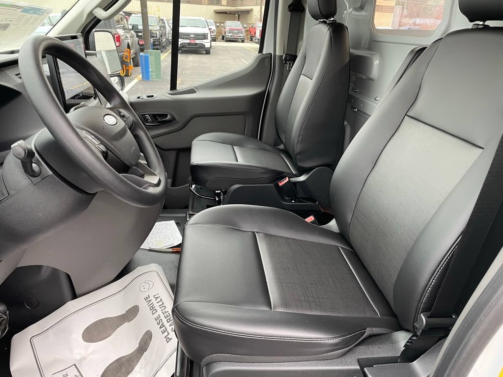 New 2026 Ford Transit 250 Low Roof AWD image 8