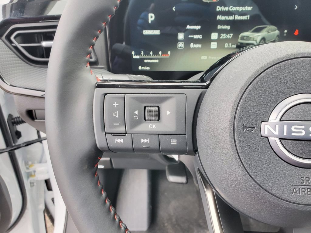 New 2026 Nissan Kicks SR w/ SR Premium Package FWD image 22