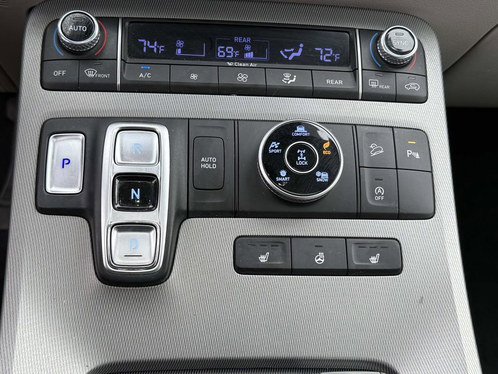 Used 2022 Hyundai Palisade SEL w/ Premium Package image 23