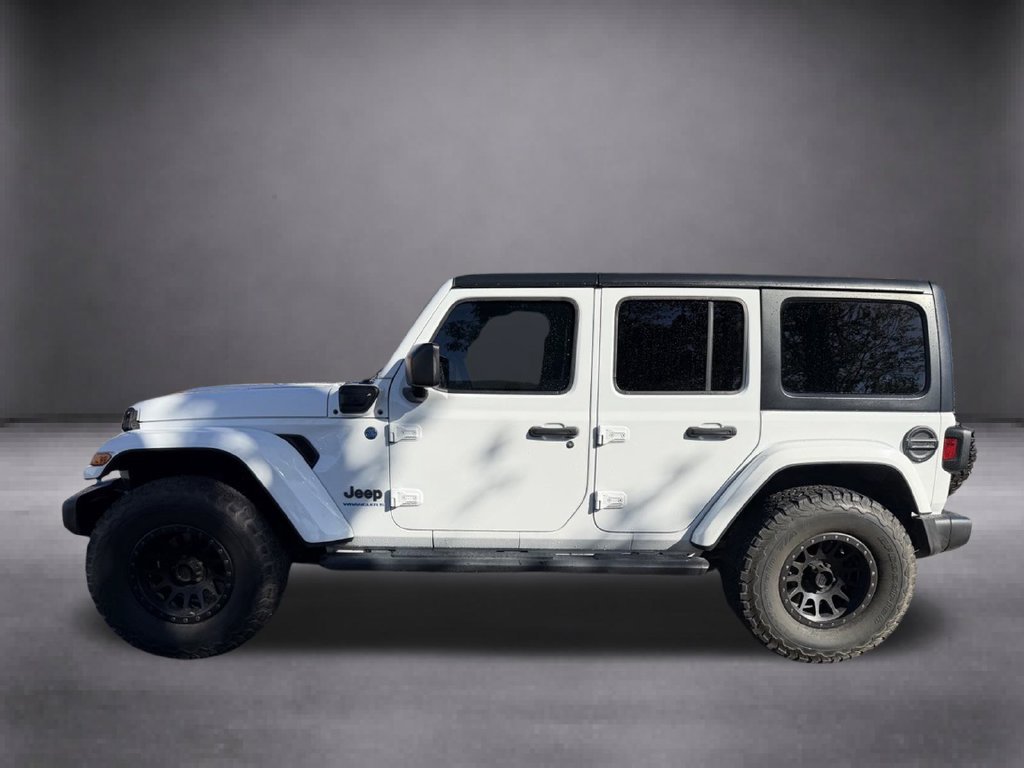 Used 2024 Jeep Wrangler Unlimited w/ Dual Top Group AWD/4WD image 10