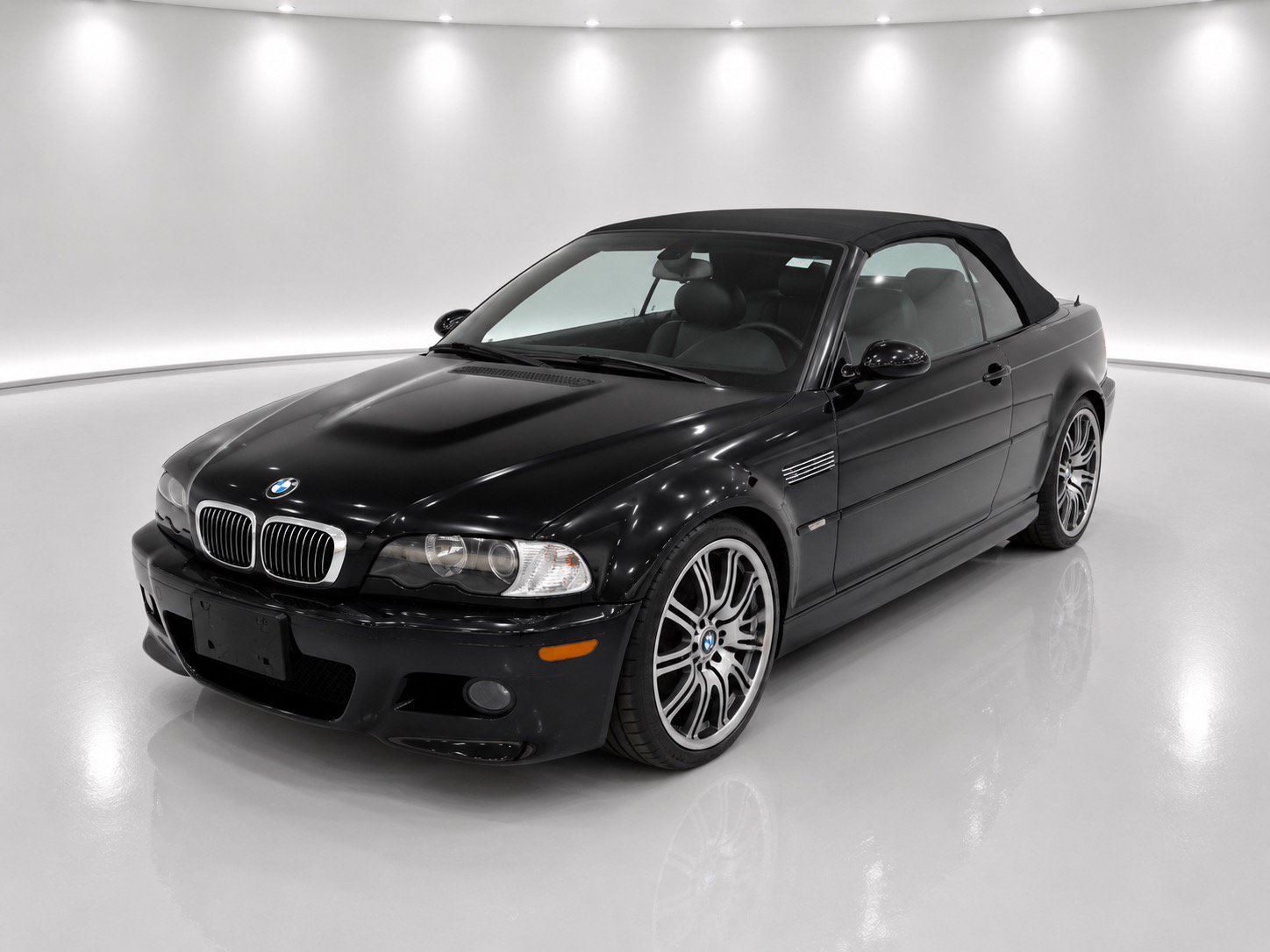 Used 2004 BMW M3 Convertible RWD image 1
