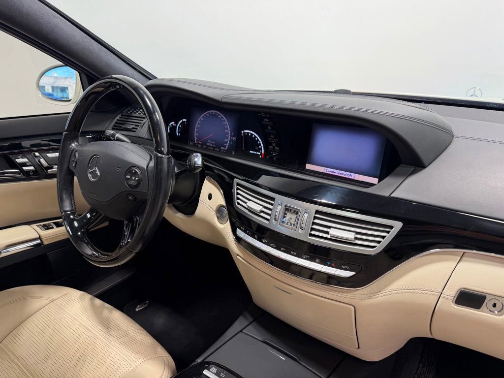 Used 2009 Mercedes-Benz S 63 AMG image 27