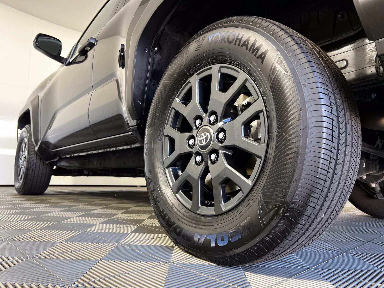 Certified 2026 Toyota 4Runner SR5 AWD/4WD image 26