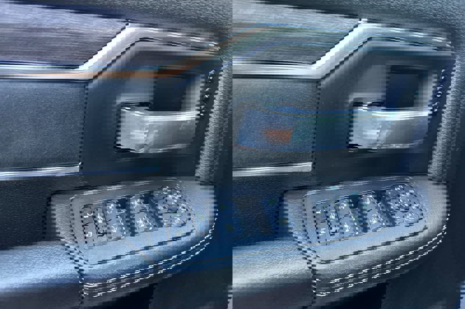 Used 2026 RAM 2500 Laramie image 14