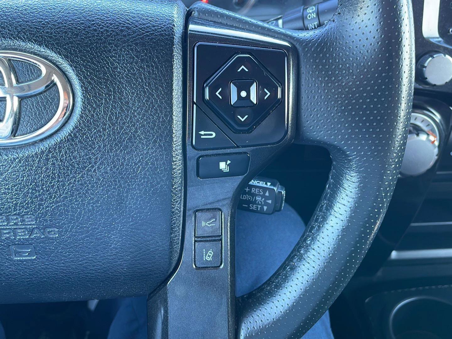 Certified 2020 Toyota 4Runner Venture image 23