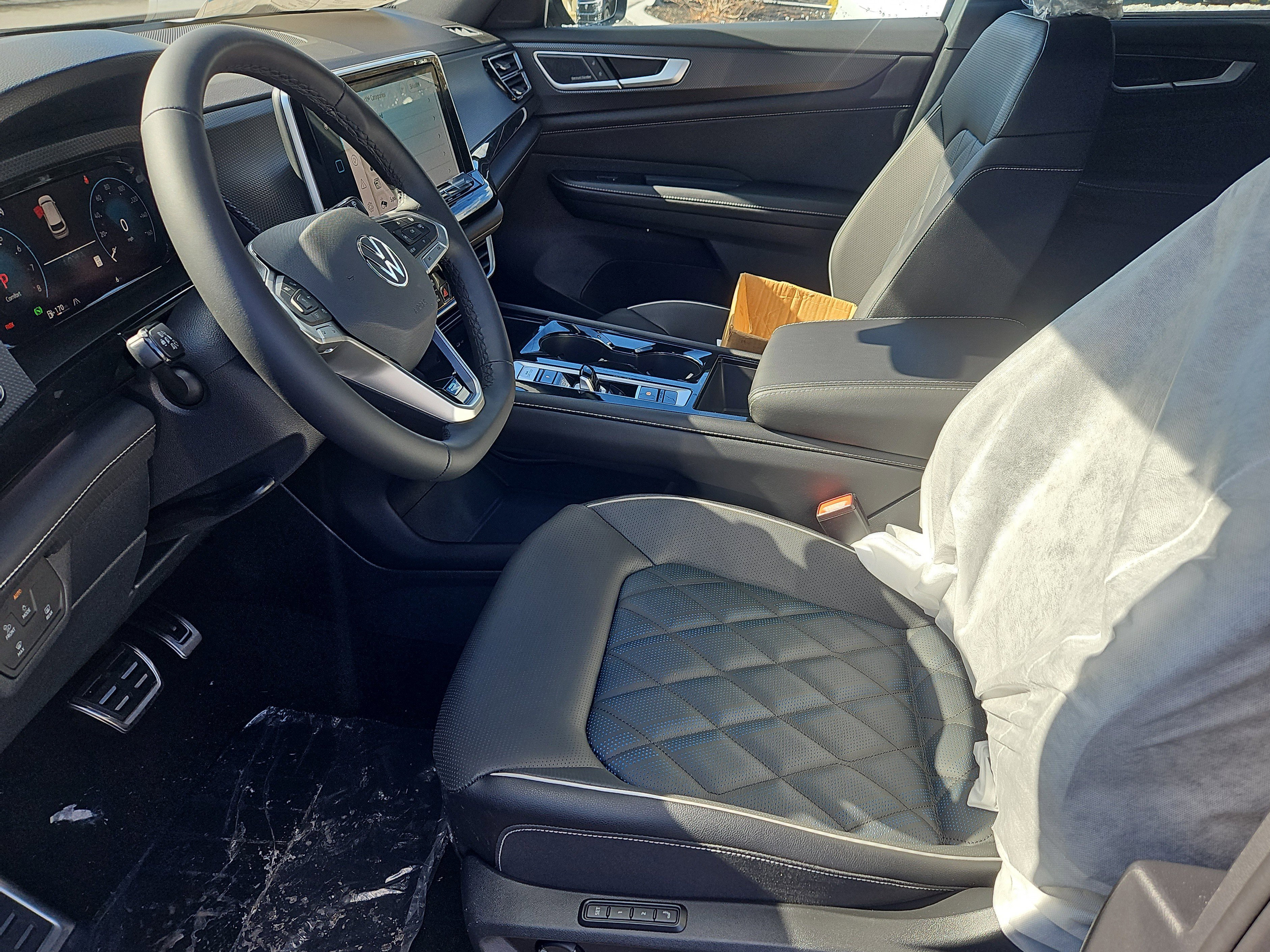 New 2026 Volkswagen Atlas Cross Sport SEL Premium R-Line AWD/4WD image 20