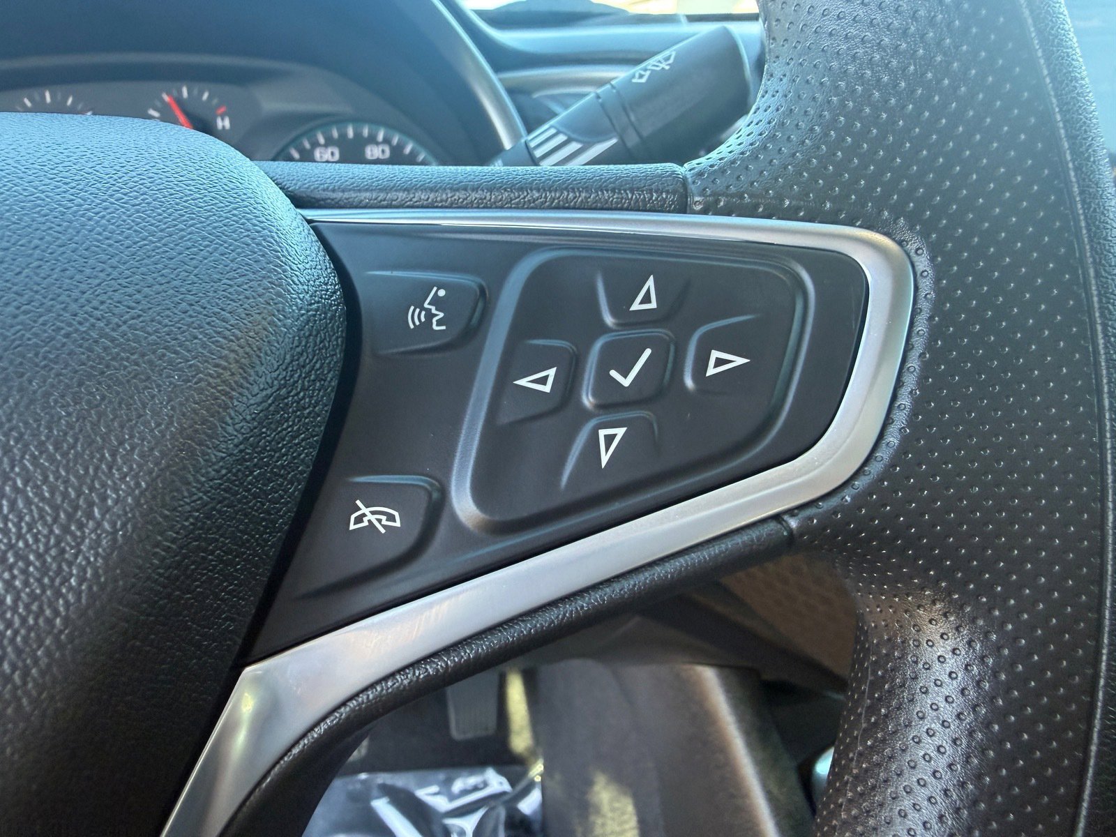 Used 2023 Chevrolet Malibu LT image 14