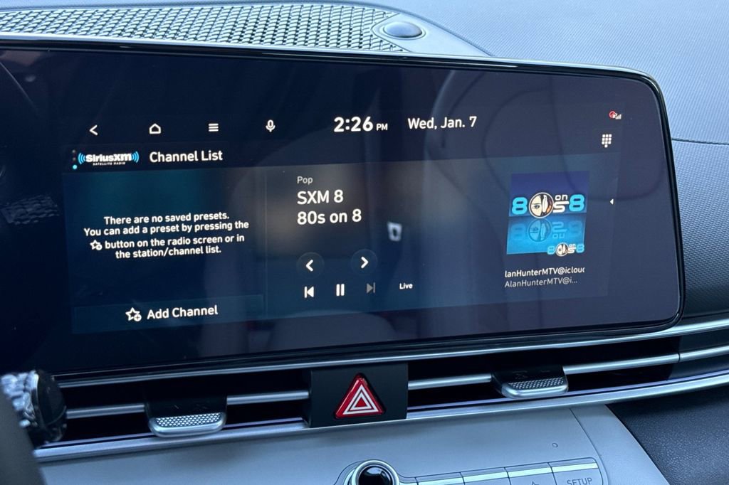 Used 2025 Hyundai Elantra Limited image 15