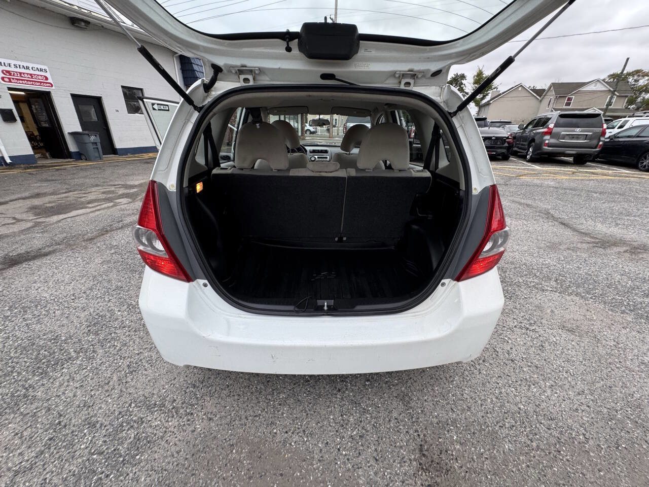 Used 2007 Honda Fit Base 4dr Hatchback 5A image 52