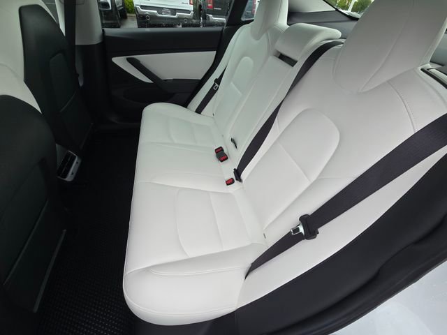 Used 2019 Tesla Model 3 Long Range image 18