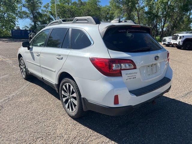 Used 2017 Subaru Outback 2.5i Limited AWD/4WD image 5