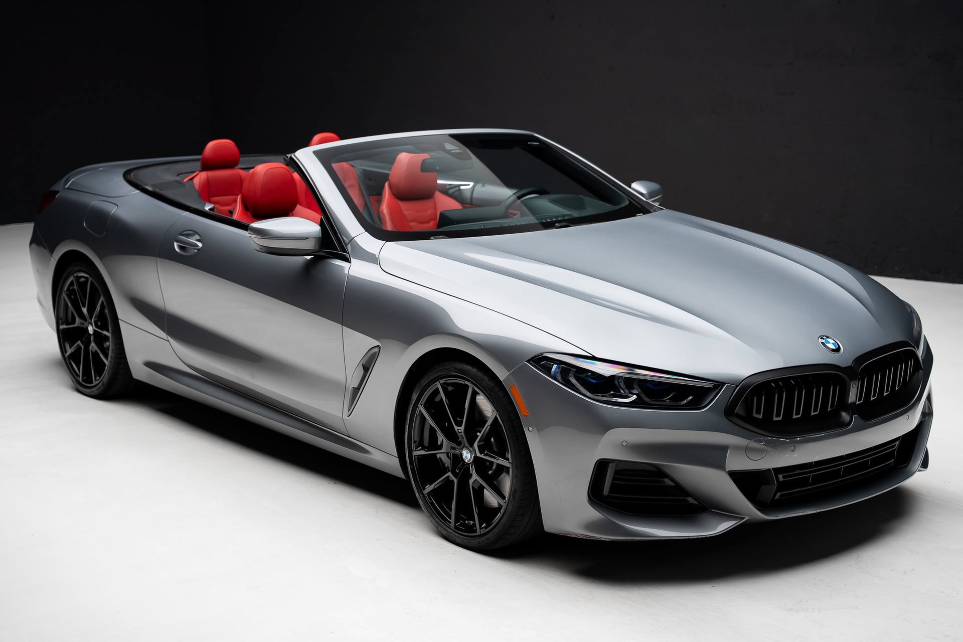 Used 2024 BMW 840i Convertible w/ M Sport Professional Package RWD image 42