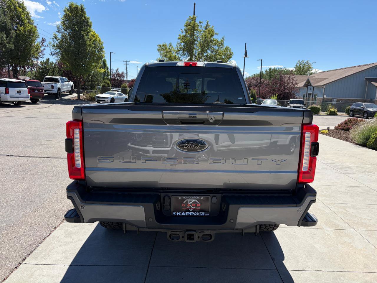 Used 2024 Ford F350 Lariat w/ Lariat Ultimate Package AWD/4WD image 9