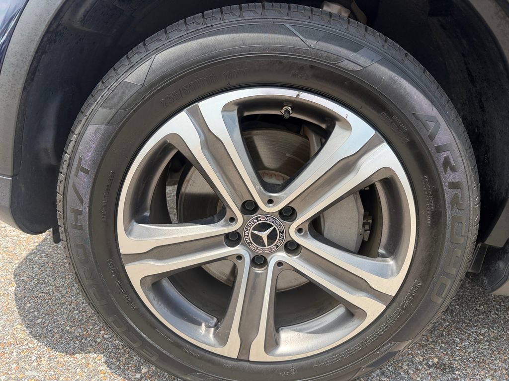 Used 2021 Mercedes-Benz GLC 300 image 14