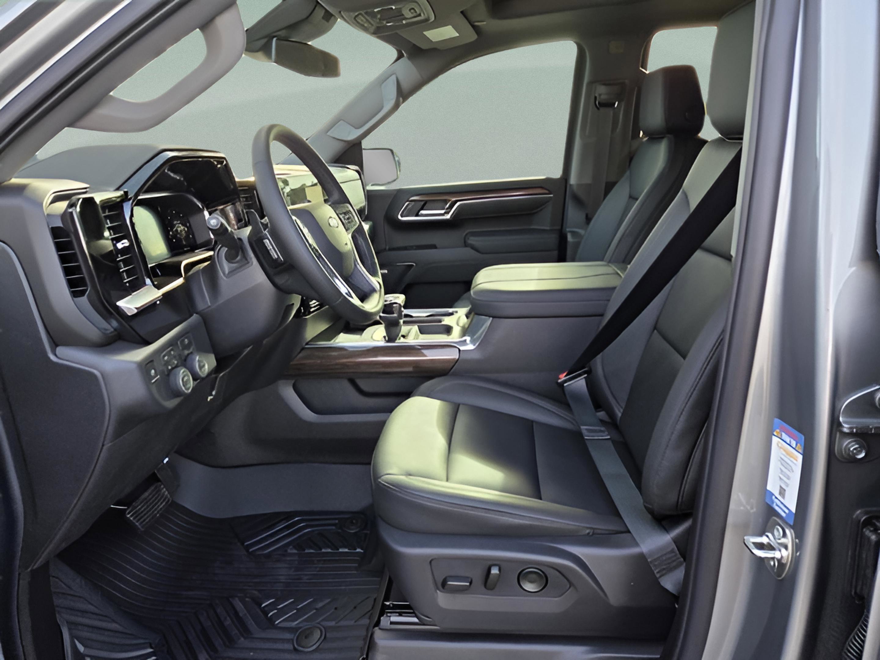 New 2026 Chevrolet Silverado 1500 LT Trail Boss w/ Convenience Package II image 14