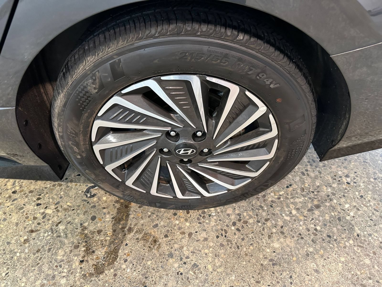 Used 2025 Hyundai Sonata SEL FWD image 30