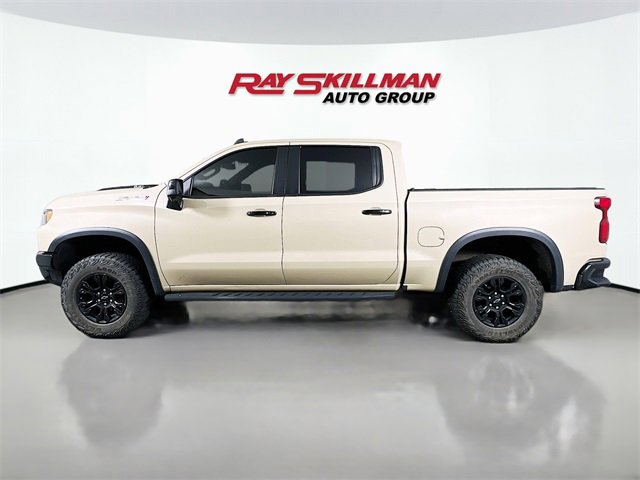 Used 2022 Chevrolet Silverado 1500 ZR2 image 4