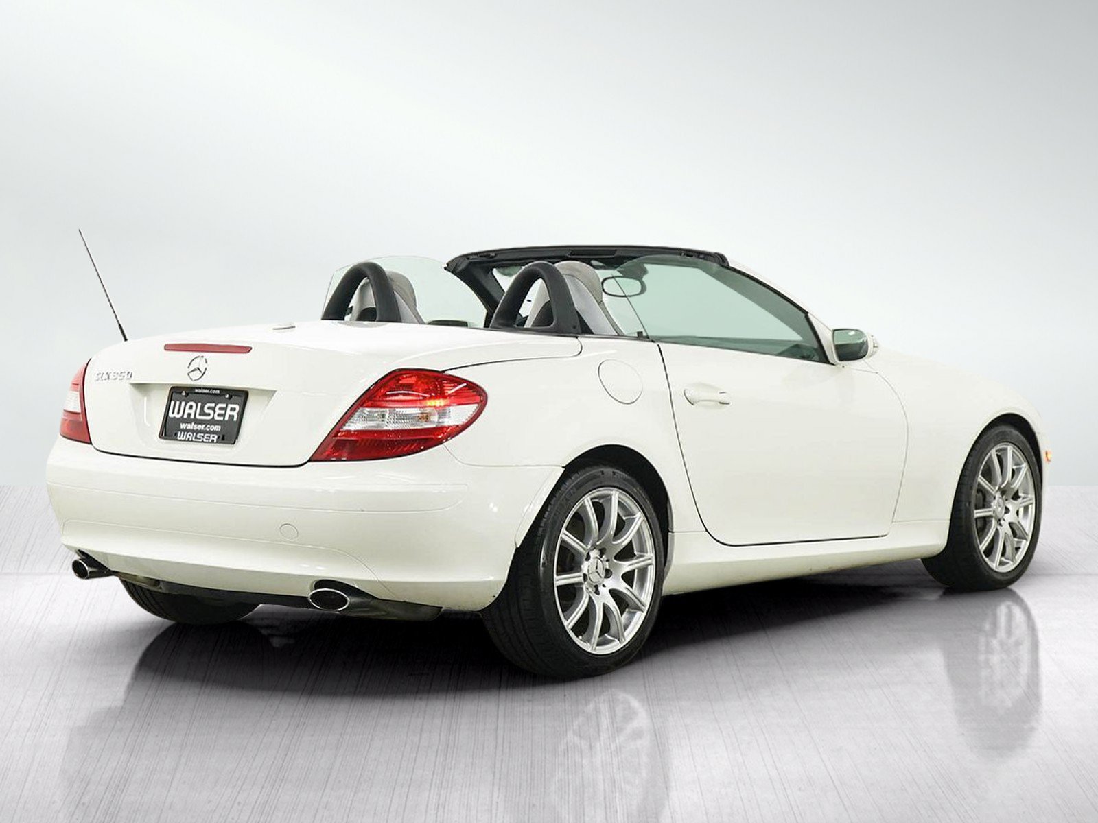 Used 2006 Mercedes-Benz SLK 350 image 5