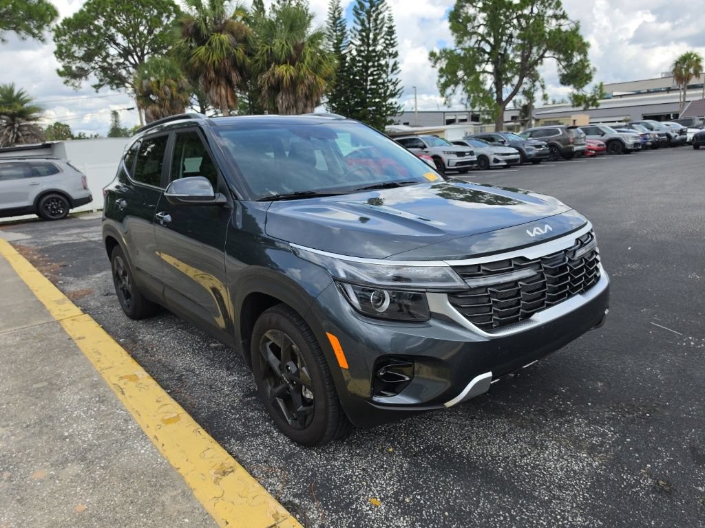 Used 2026 Kia Seltos EX w/ EX Sunroof Package