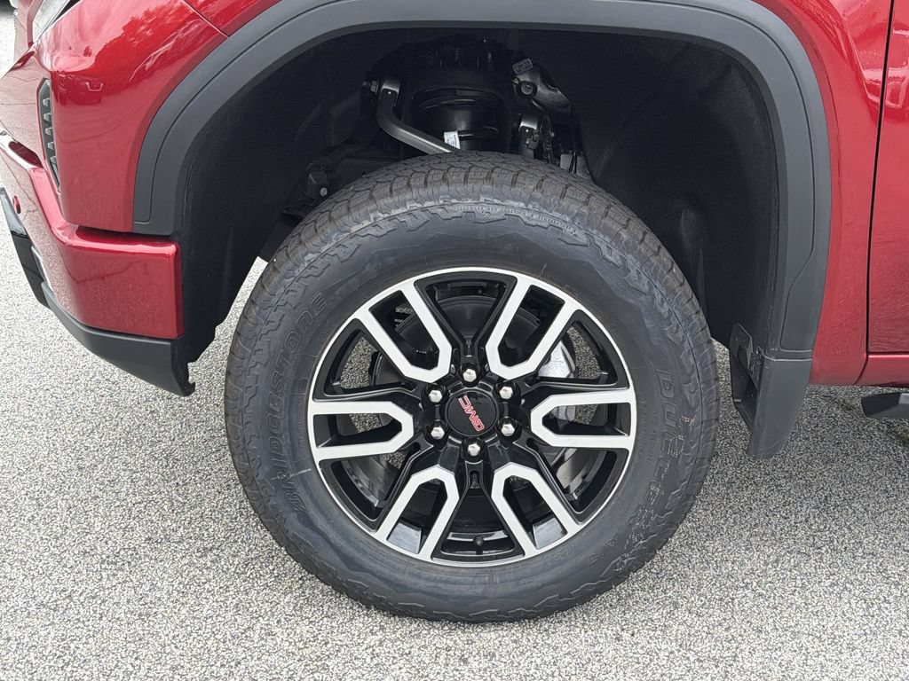 New 2026 GMC Sierra 1500 AT4 w/ Technology Package AWD/4WD image 23