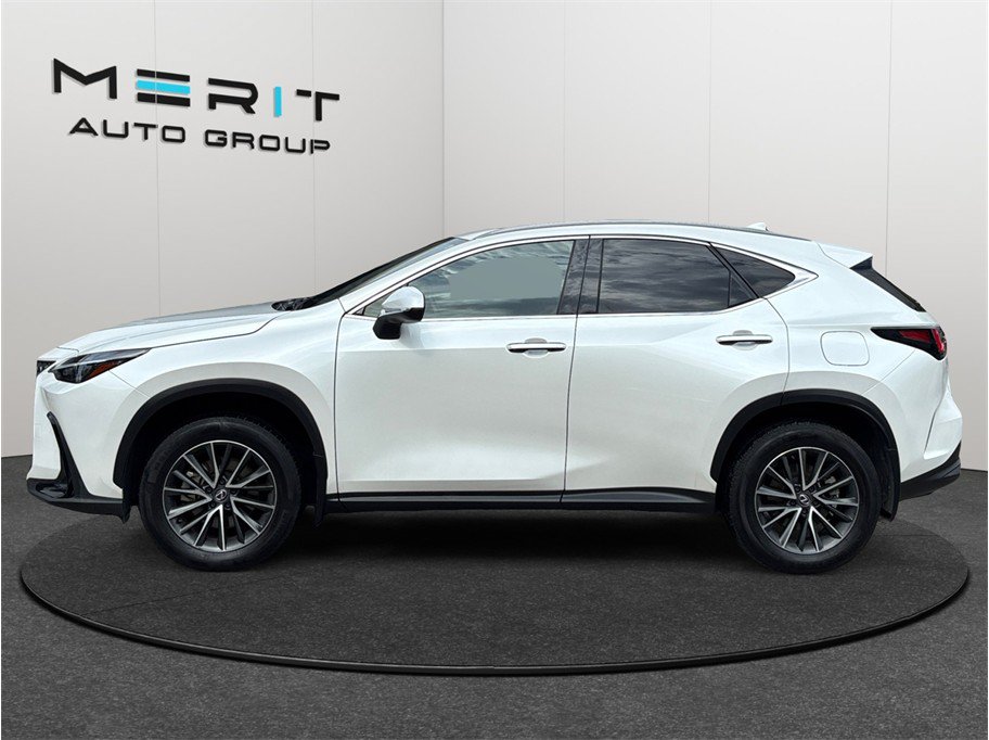 Used 2024 Lexus NX 450h+ AWD w/ Luxury Package image 5
