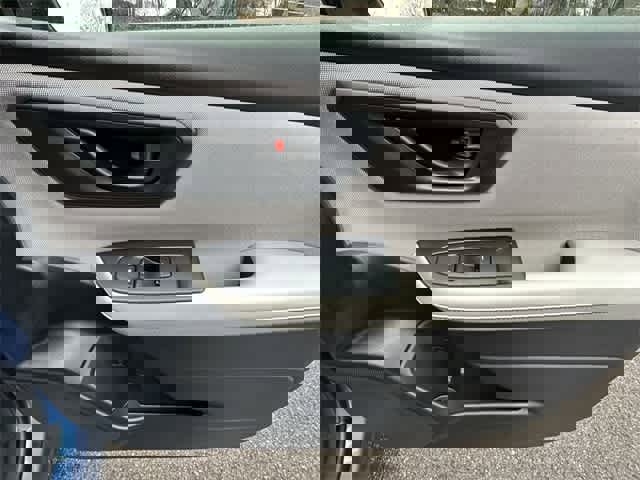 Certified 2025 Subaru Forester image 19